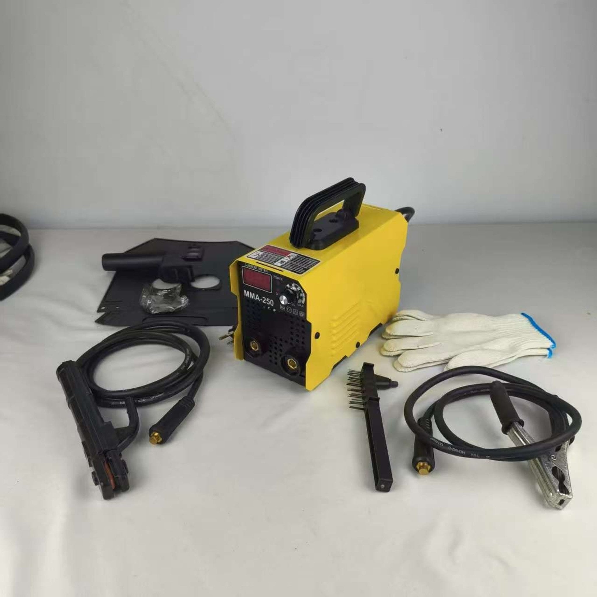 Set aparat de sudură cu invertor MMA-250